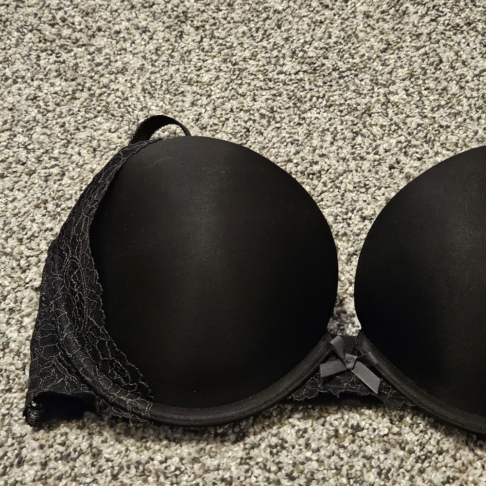 VS Dream Angels Push-Up Bra - Picture 3 of 16